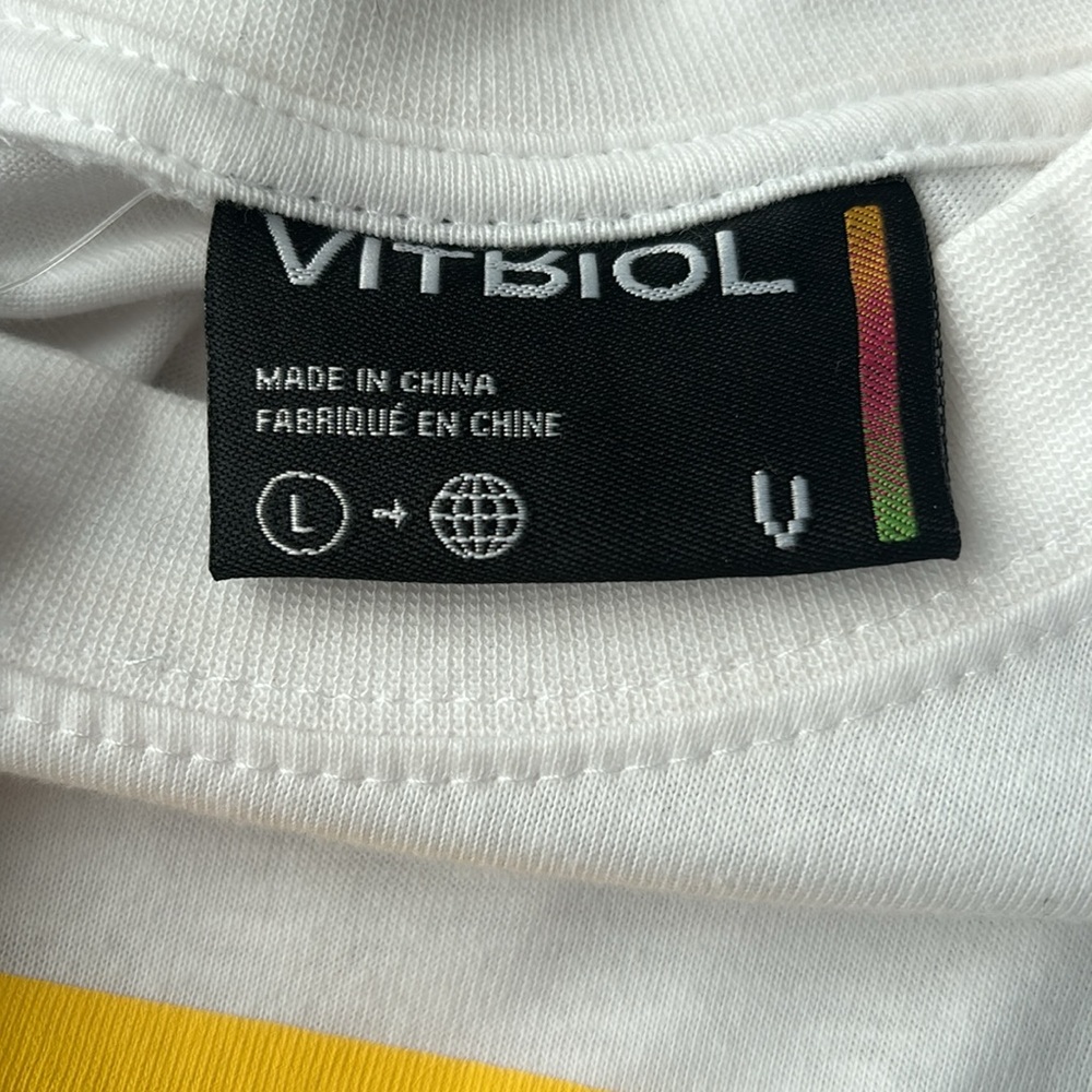 Vitriol women’s Vicky White Long Sleeve T-Shirt. Size large - Picture 6 of 9